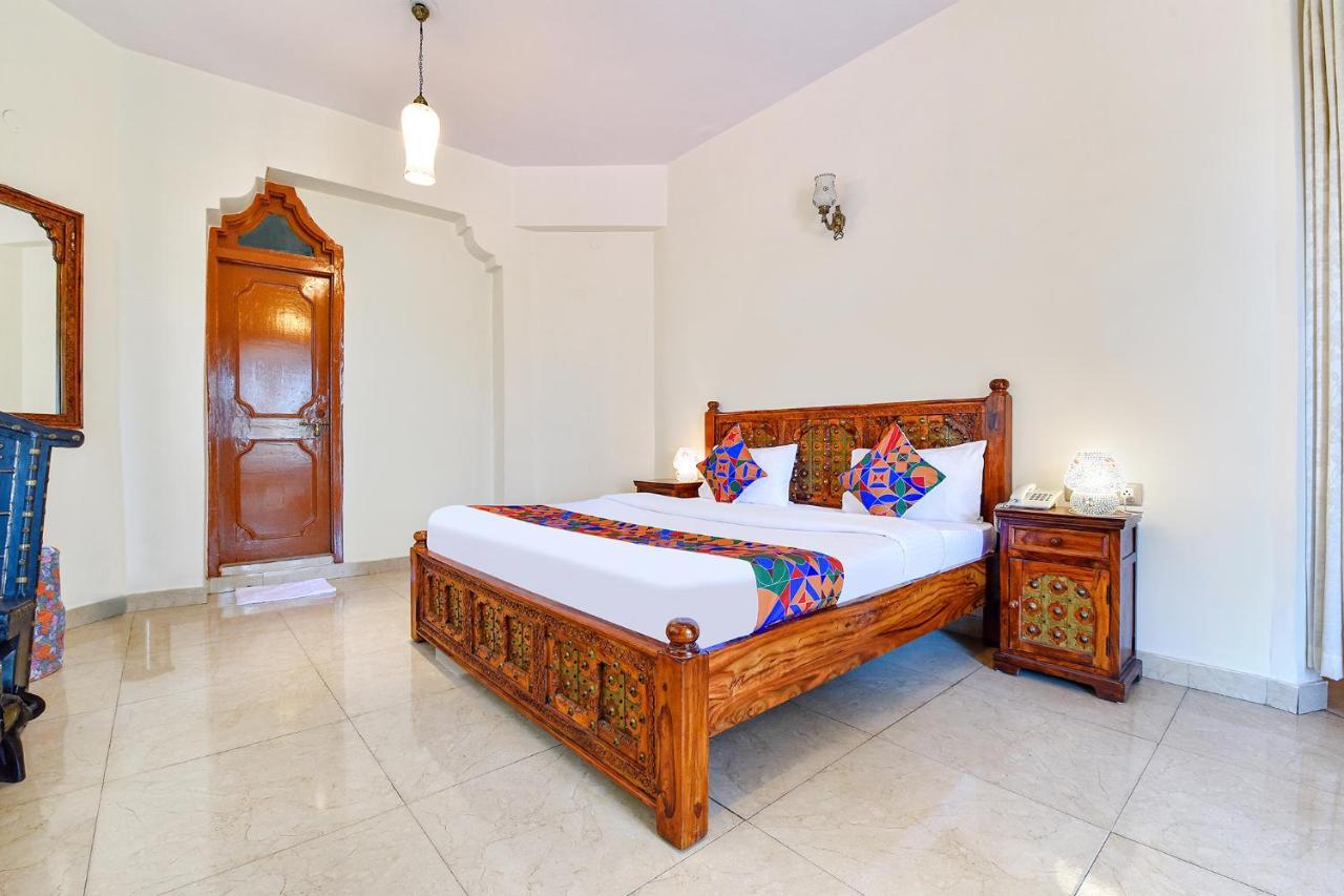 Fabhotel Prime Empire Palace Udaipur Exterior photo